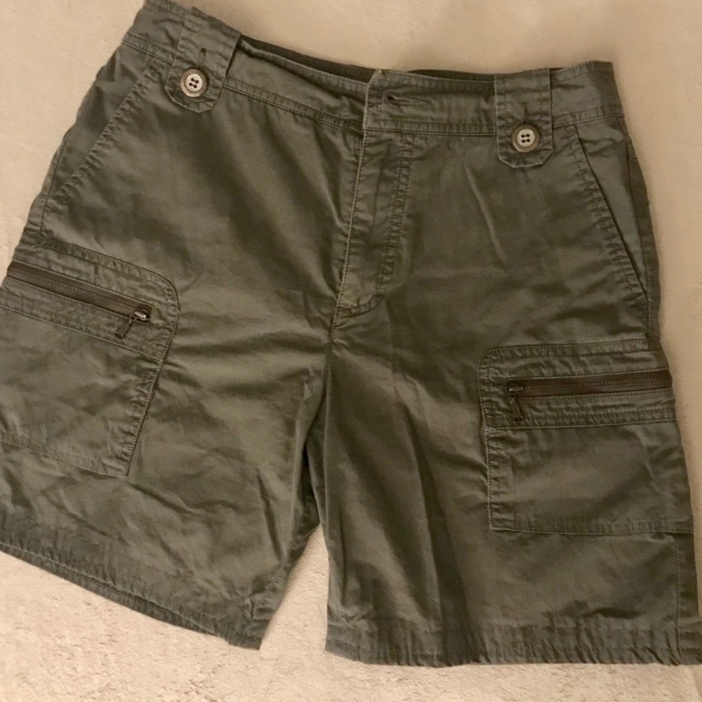 ESPRIT shorts size 7